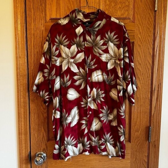 Consensus Sportswear Men's XL Burgundy Floral Hawaiian Shirt Resort Style Cruise - Picture 1 of 7